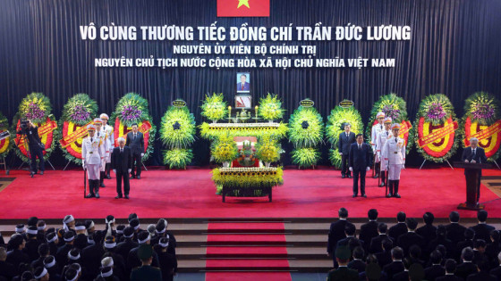 Cử hành Lễ An táng nguyên Chủ tịch nước Trần Đức Lương tại quê nhà Quảng Ngãi
