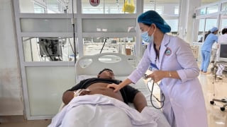 Đắk Lắk: 7 người nhập viện sau khi ăn nấm độc