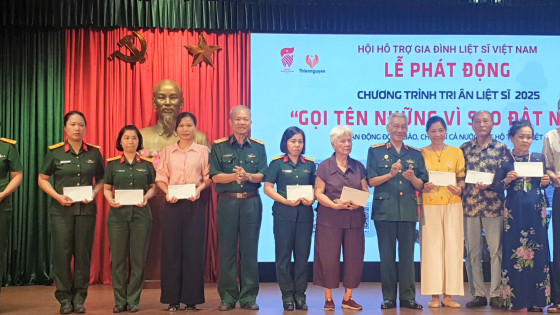 "Gọi tên những vì sao đất nước" - Hành trình chưa có điểm dừng