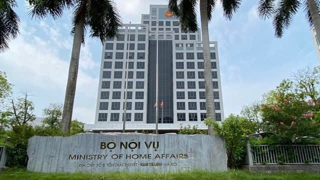 Bộ Nội vụ nêu định hướng sắp xếp các đơn vị sự nghiệp công lập, cơ sở giáo dục, y tế