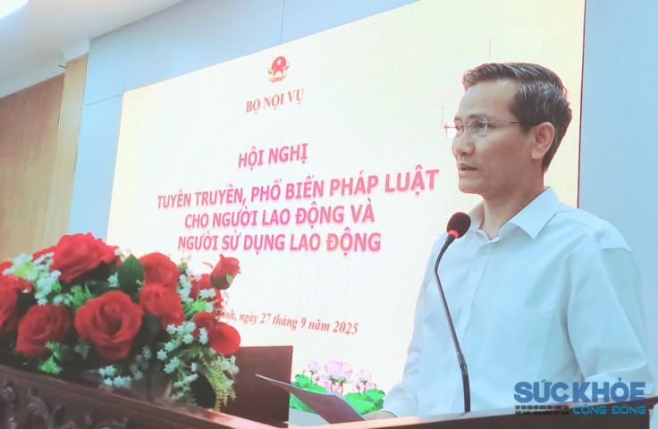 Nhiều chính sách lao động mới tạo điều kiện với người nước ngoài, số hóa dữ liệu lao động