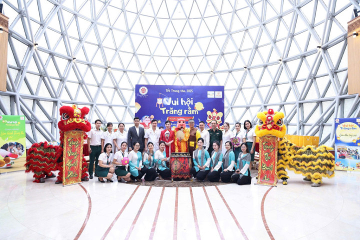 Vui hội Trăng rằm, thắp sáng nụ cười với các bệnh nhi