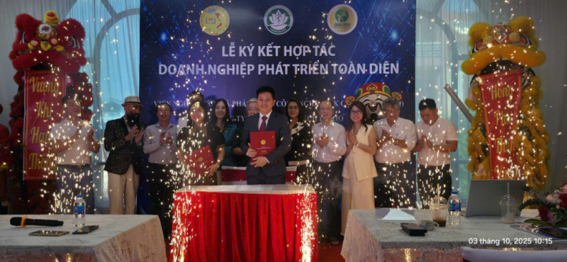 Viện IRD và Công ty TNHH Healthtech Hokio ký kết hợp tác toàn diện hướng tới sức khỏe cộng đồng