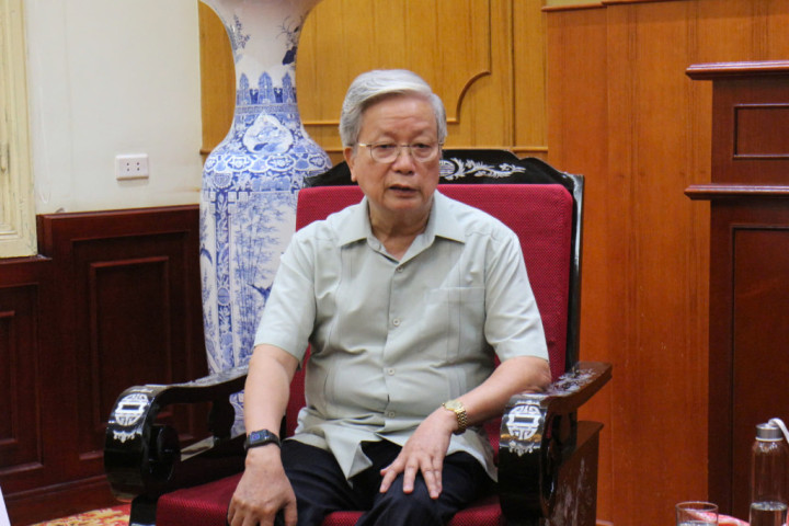 Thư chúc mừng Ngày Doanh nhân Việt Nam của Chủ tịch Hội VACHE Nguyễn Hồng Quân