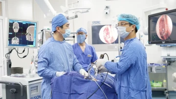 Đề xuất nâng phụ cấp phẫu thuật lên gần 800.000 đồng mỗi ca, tăng gấp ba lần hiện nay.