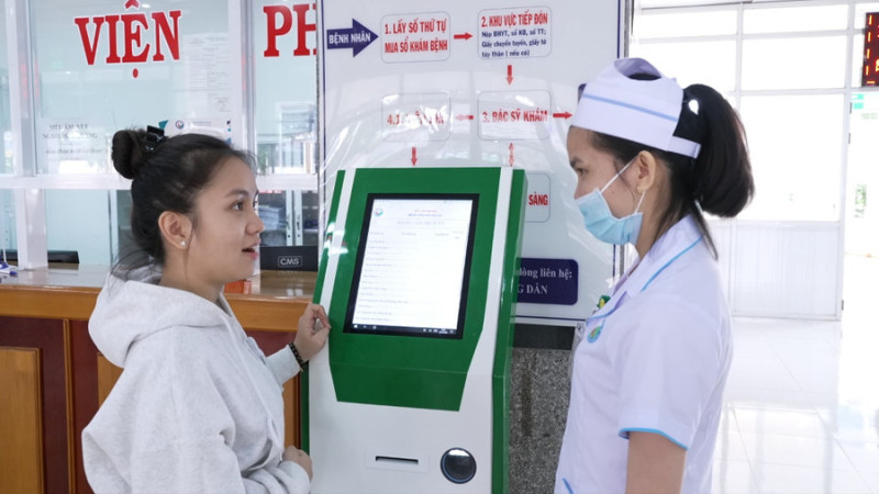 100% cơ sở y tế ở Gia Lai hoàn thành bệnh án điện tử, Kiosk thông minh đi vào vận hành phục vụ người dân