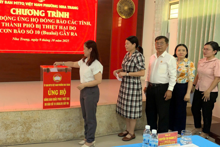 Khánh Hòa: Phường Nha Trang ủng hộ khắc phục bão số 10