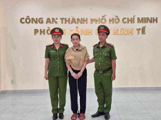 Bắt tạm giam “Ngân 98” – đường dây sản xuất hàng giả đội lốt thực phẩm chức năng