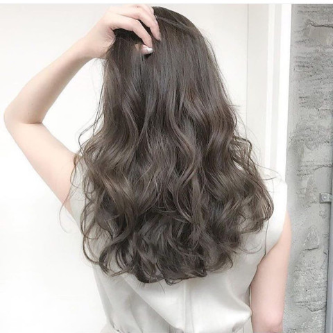 Chải tóc sai cách: “Thủ phạm thầm lặng” khiến tóc khô xơ, gãy rụng