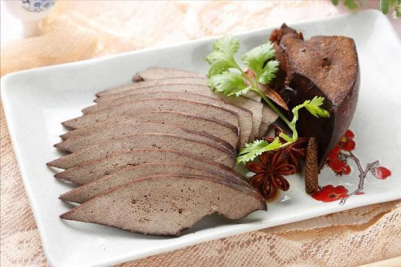 Ăn gan lợn giúp bổ sung vitamin A cho cơ thể