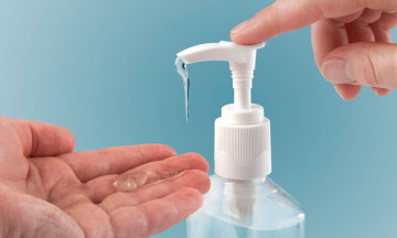 Nước rửa tay khô có an toàn cho da tay?