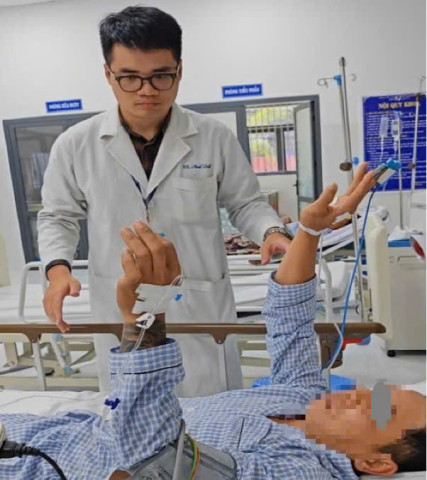 Lần đầu tiên cứu sống bệnh nhân đột quỵ tại Côn Đảo nhờ hội chẩn từ xa