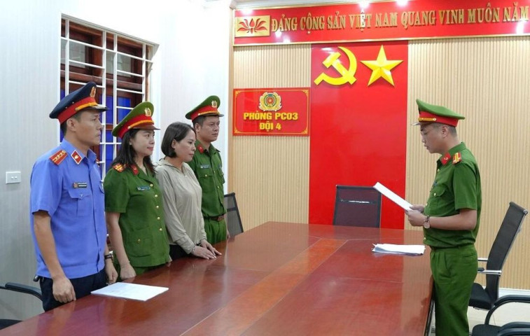 Khởi tố, bắt tạm giam giám đốc công ty sản xuất hơn 2,7 triệu lít dầu ăn giả