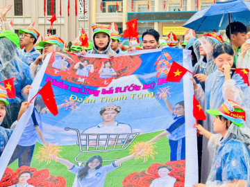 Tinh thần Olympia 2025 "rực cháy" trong màn mưa tại Khánh Hoà