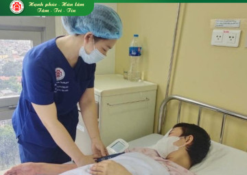 Cảnh báo cơn đau ngực kéo dài – dấu hiệu không nên xem nhẹ ở người trẻ