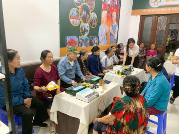 Sức khỏe xương khớp người cao tuổi – Giải pháp hỗ trợ từ vật lý trị liệu hiện đại