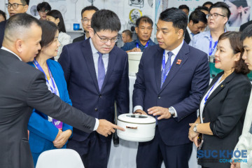 IEAE 2025: Hàng loạt sản phẩm công nghệ chăm sóc sức khoẻ cộng đồng gây chú ý