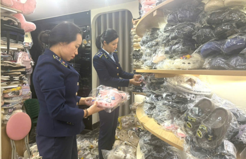 Thanh Hoá: Kiểm tra, phát hiện gần 1.000 sản phẩm có dấu hiệu giả mạo các nhãn hiệu