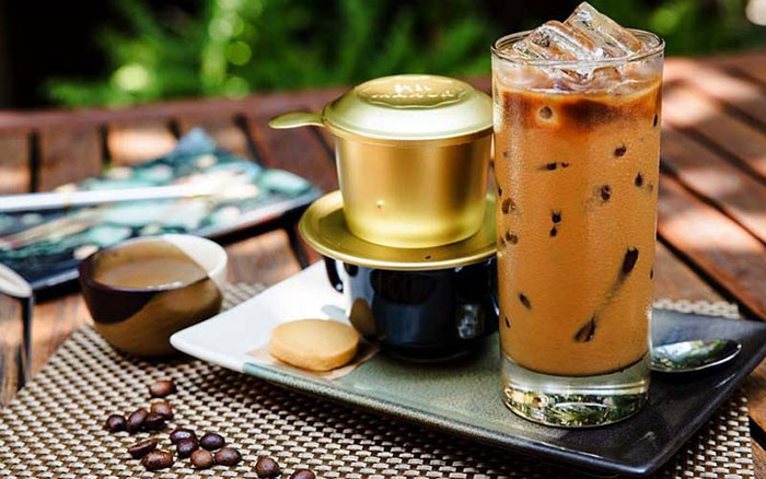 Uống cà phê sữa có béo, có gây nổi mụn?