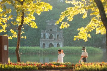 Thời tiết ngày 14/11: Miền Bắc nắng hanh, Hà Nội se lạnh