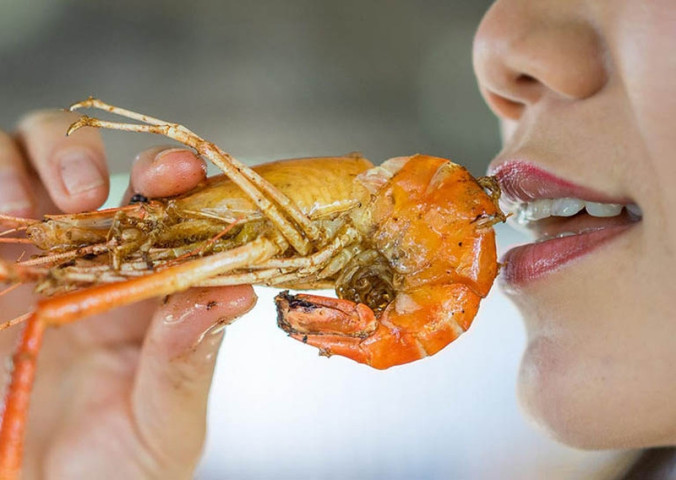 Viêm mũi dị ứng có nên ăn hải sản không?