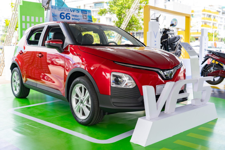 A-SUV "quốc dân" VinFast VF 5, nâng tầm trải nghiệm sống cho người Việt