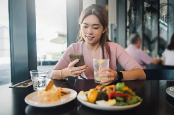 Có nên tận dụng đồ ăn thừa từ hôm trước làm bữa sáng?