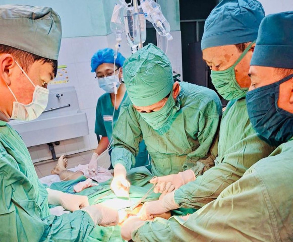 Bệnh viện Quân y 211 cấp cứu thành công ca vỡ khí quản gốc hiếm gặp