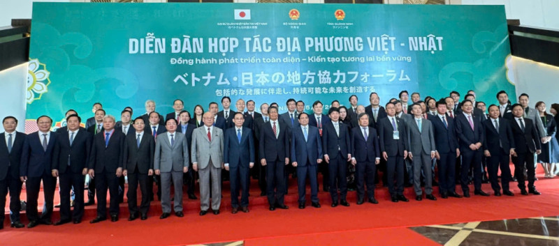 Quảng Ninh: Diễn đàn “Đồng hành phát triển toàn diện - Kiến tạo tương lai bền vững”.