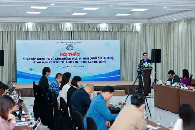 WHO khuyến nghị Việt Nam thực thi mạnh lệnh cấm thuốc lá điện tử như chiến dịch chống rượu bia khi lái xe