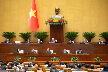 Nghiên cứu xem xét có gói hỗ trợ căn cơ hơn cho người dân và doanh nghiệp bị ảnh hưởng bởi bão lũ