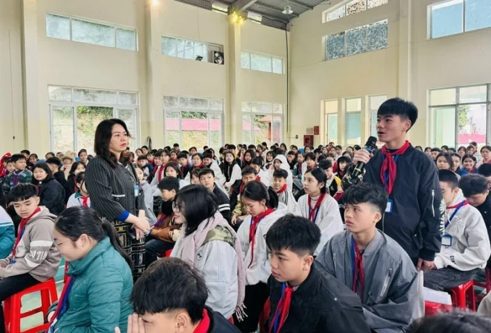 Xây dựng môi trường học đường không khói thuốc vì sức khỏe thế hệ trẻ