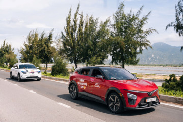 VinFast VF 7 - Chiến binh C‑SUV toàn diện về sức mạnh, an toàn và kinh tế