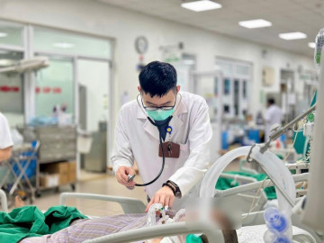 Cúm mùa hoàn toàn có thể trở thành bệnh lý nguy hiểm với người suy giảm miễn dịch