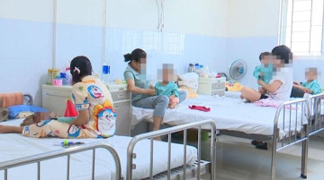 Bệnh tay chân miệng diễn biến phức tạp: Một trẻ 8 tuổi tử vong do biến chứng nặng