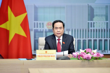 Chủ tịch Quốc hội ký ban hành Nghị quyết nâng cao hiệu quả pháp luật về bảo vệ môi trường