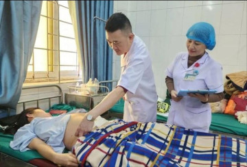 Cấp cứu thành công một sản phụ bị sa dây rau hiếm gặp