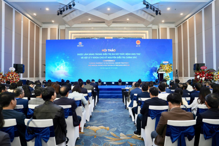 Ứng dụng dược lâm sàng và vật lý y khoa trong kỷ nguyên điều trị ung thư chính xác