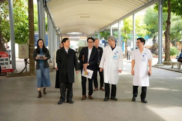 Quyết tâm hướng đến mục tiêu môi trường bệnh viện không khói thuốc