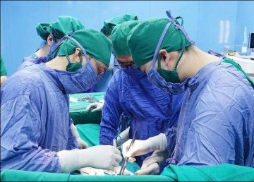 Thủng ruột do dị vật xương: Cảnh báo nguy cơ từ thói quen ăn uống thiếu an toàn