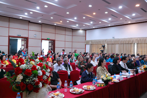 Khi truyền thông phòng, chống tác hại của thuốc lá chạm tới cảm xúc, thay đổi hành vi cộng đồng