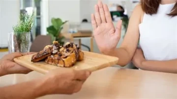 Ăn vào giờ nào để không béo bụng?