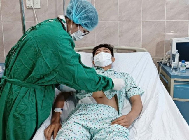 Từ viêm cầu thận đến suy thận giai đoạn cuối: Cái giá của sự chủ quan ở người trẻ