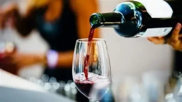Cách giúp cơ thể đào thải cồn nhanh hơn sau khi uống rượu bia