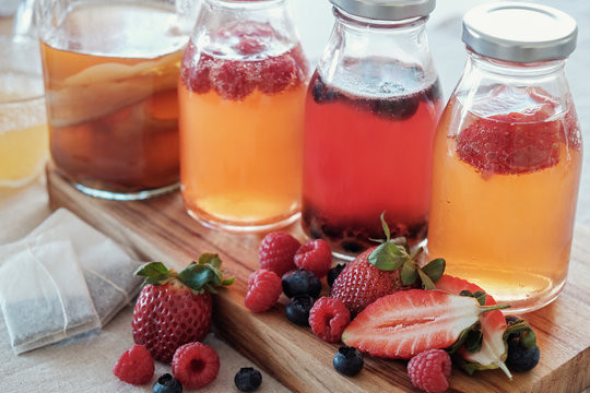 Có nên uống kombucha hàng ngày?