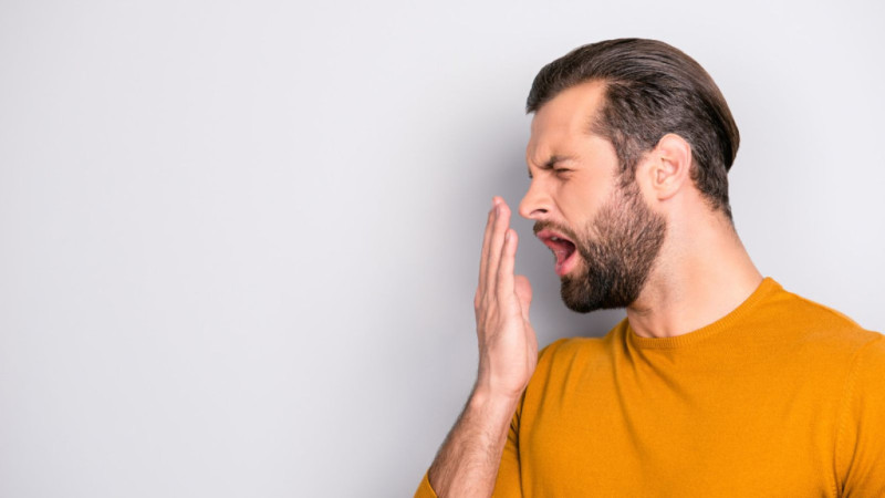 Hôi miệng kéo dài: Dấu hiệu cảnh báo nhiều bệnh lý tiềm ẩn