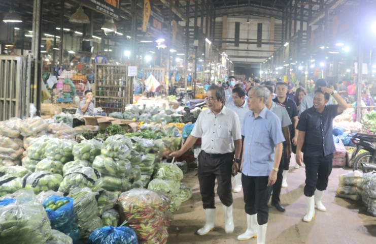 TP. Hồ Chí Minh: An toàn thực phẩm không chỉ tiếp cận theo hướng “hậu kiểm”