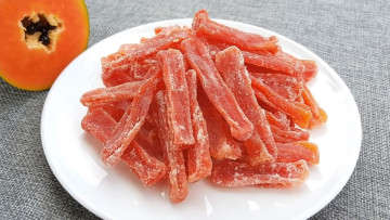 Cách làm mứt đu đủ chín dẻo thơm ngon tô điểm khay mứt ngày Tết