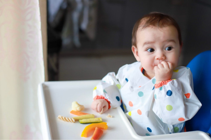 Lựa chọn trái cây giàu dinh dưỡng cho bé trong giai đoạn ăn dặm