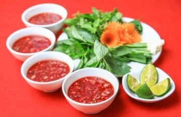 Người đàn ông ở Hà Tĩnh nguy kịch sau khi ăn tiết canh dê